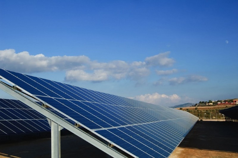 Solar Contractors: Discover the Wonderful Benefits of Using Solar Power in Your Home or Business in the USA