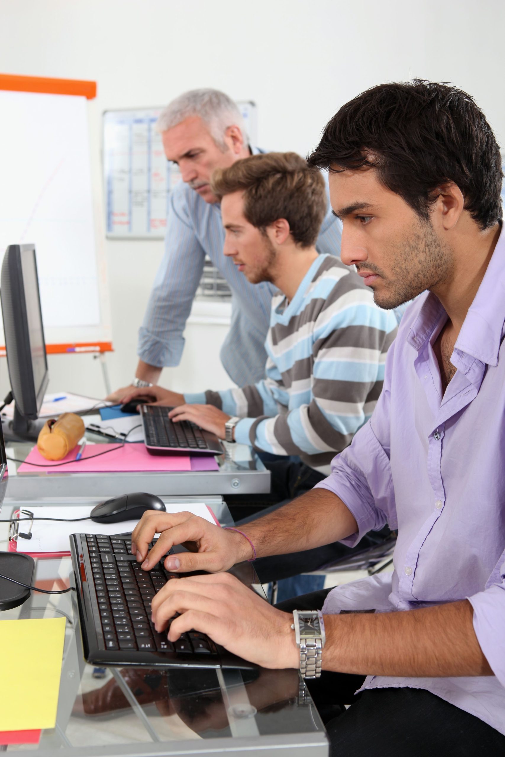 How an Online Tutor for Law Students Can Shape Your Legal Journey