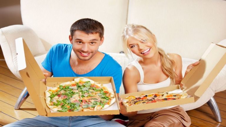 Make Every Party Special with Local Pizza Delivery in San Diego CA Bringing Favorites