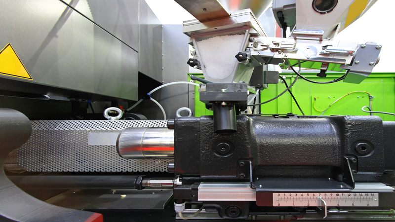 How Industrial Screw Conveyors Solve Bulk Material Handling Challenges