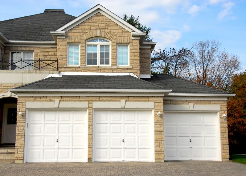 Quick Solutions for Garage Door Repair Near Batesville, AR to Keep Your Home Secure