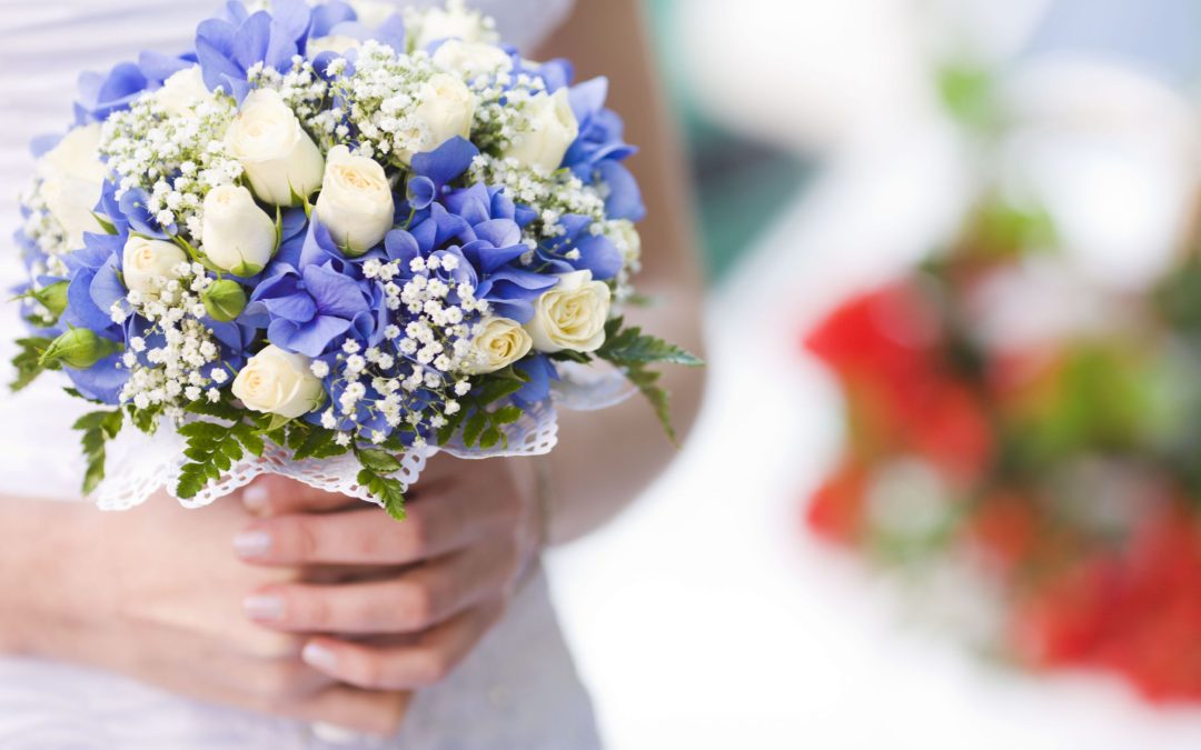 Planning Tips for a Memorable Wedding Flower Arrangement Broomfield CO Brides Adore